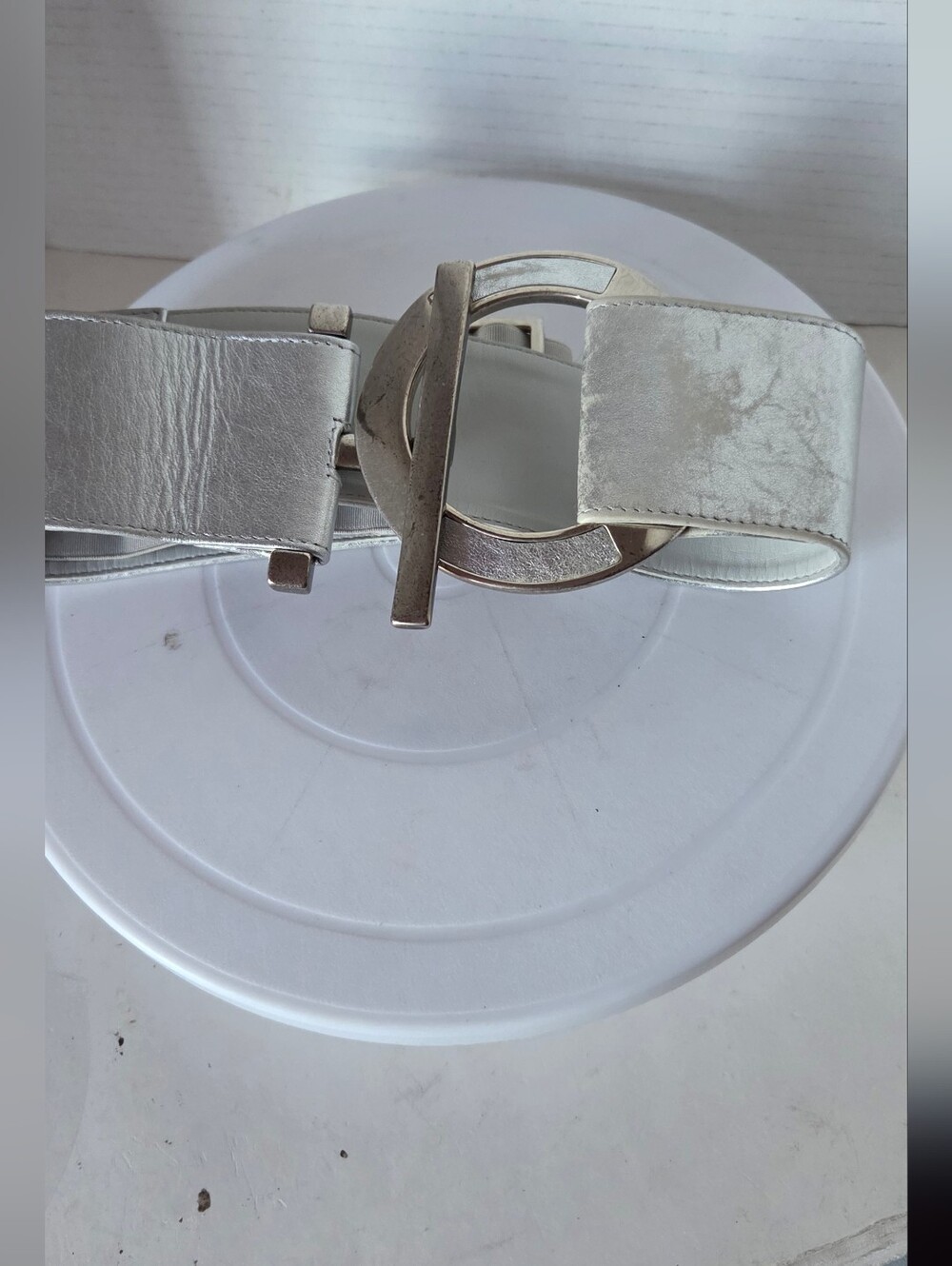 Suzi Roher Silver Metallic Leather Large Buckle Belt Size Medium Plus